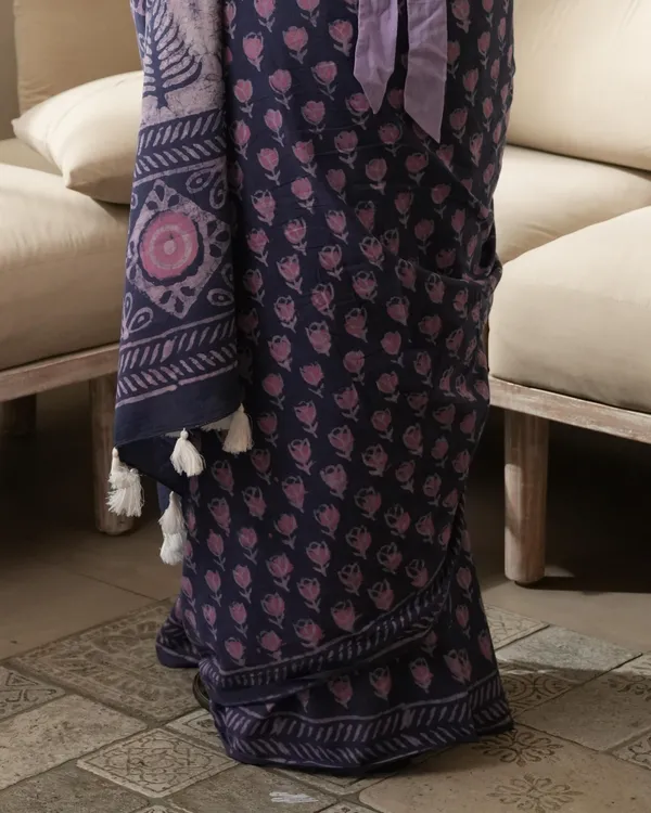 Purple_Cotton_Butti_Dabu_Print_Mul_Saree_For_Women